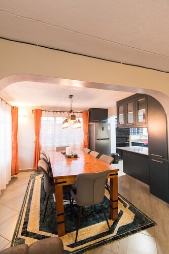 Very modern beautifully furnished Masionette