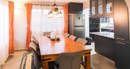 Very modern beautifully furnished Masionette