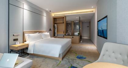 Apex Hotel