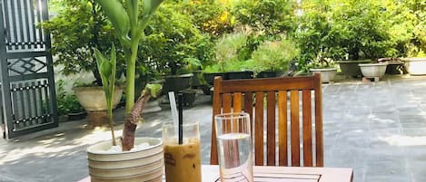 Family Triple Room, Multiple Beds, Balcony | Courtyard view