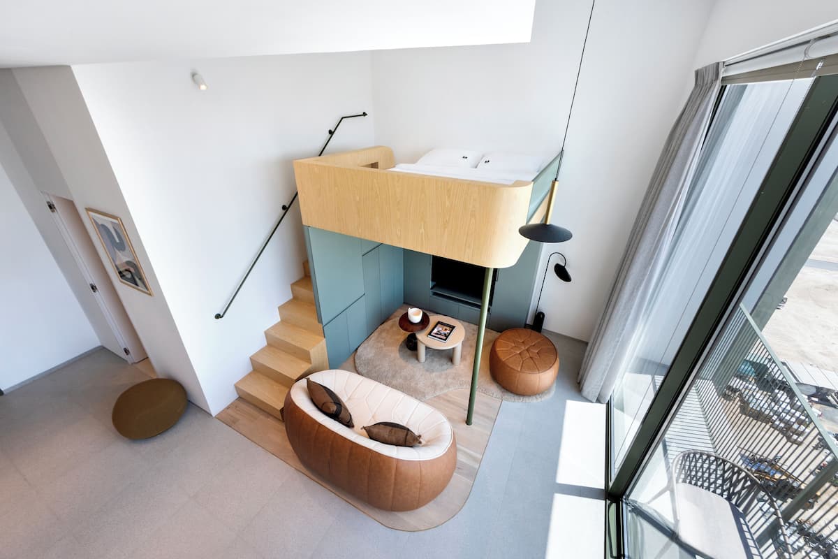 In-room safe, desk, soundproofing, free WiFi
