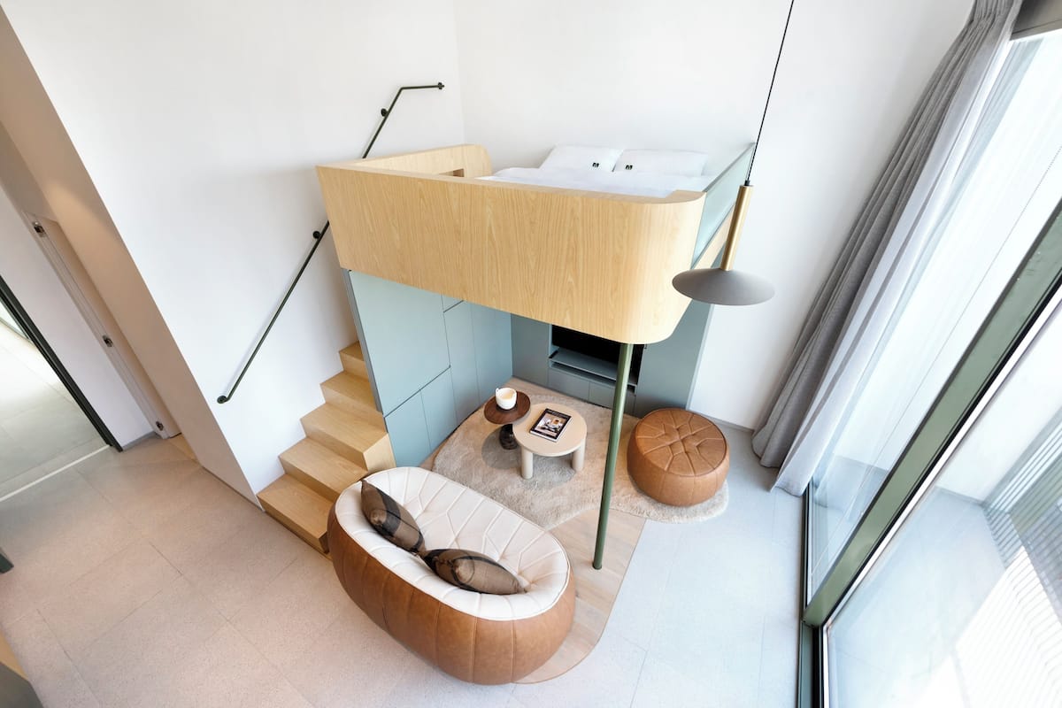 In-room safe, desk, soundproofing, free WiFi