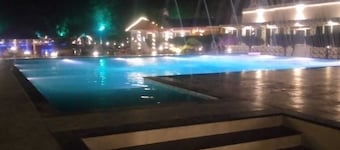 Lake View Village Resort