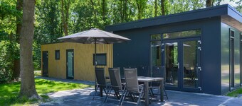 Beautiful chalet with enclosed garden