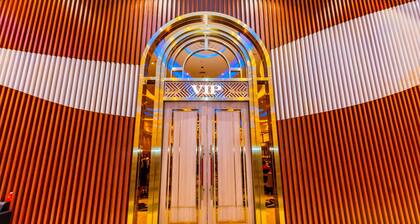 Dynasty Casino Hotel