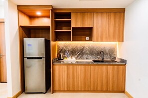 Deluxe Double Room | Private kitchen | Electric kettle
