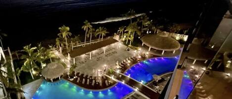 Piscine extérieure, piscine chauffée