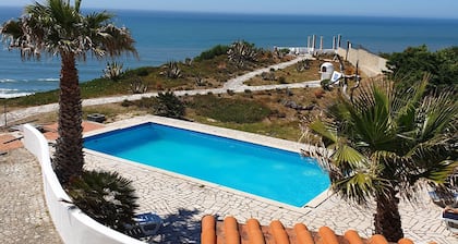 BEAUTIFUL HOLIDAY HOME NEAR PAREDES WITH POOL AND DIRECT BEACH ACCESS