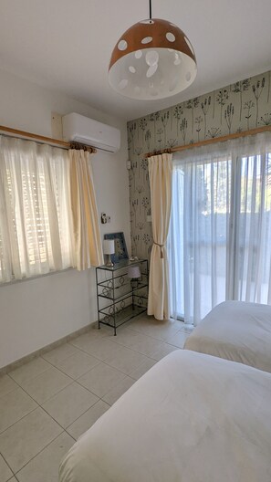 2 bedrooms, free WiFi, bed sheets, wheelchair access