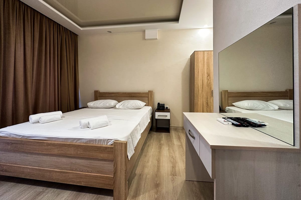 Wifi gratis y ropa de cama