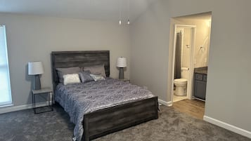 2 Schlafzimmer, Bügeleisen/Bügelbrett, kostenloses WLAN, Bettwäsche