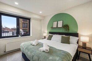 2 Schlafzimmer, Bügeleisen/Bügelbrett, WLAN, Bettwäsche