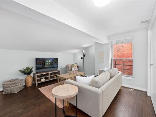 تلفزيون ذكي