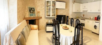 Holiday Home in Villamiel with Mountain Views