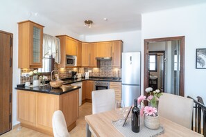 Fridge, microwave, oven, dishwasher