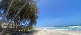 Vacation apartment with sea view