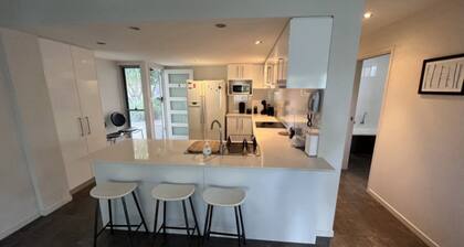 Coochin near at Dicky Beach