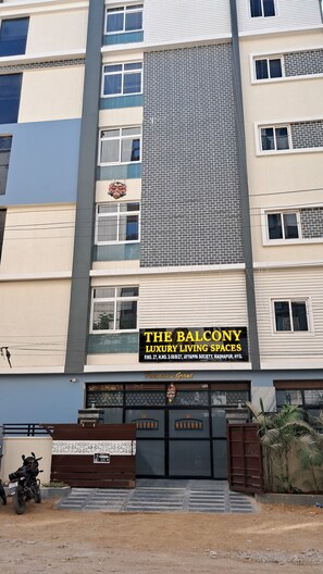 Front of property - The Balcony Hotel (Hyderabad)