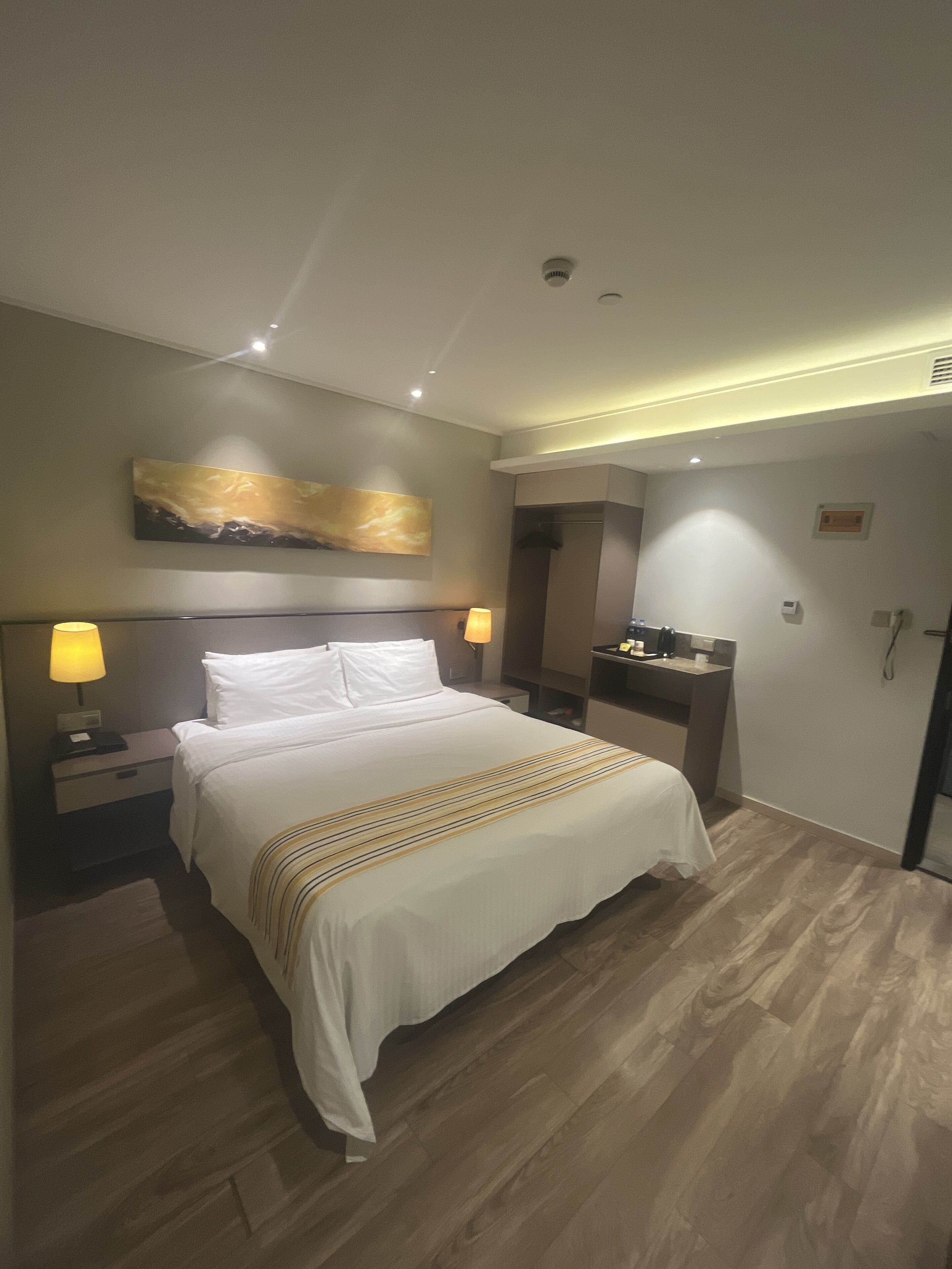 Individually decorated, desk