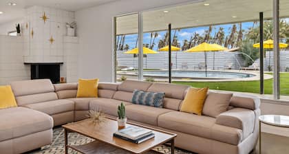 The Long Ranch - Sprawling 1 acre Horse Park Hideaway