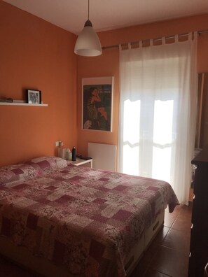 4 bedrooms, WiFi, bed sheets - House with communal pool in Mazagón 8 minutes from the beach (Mazagón)