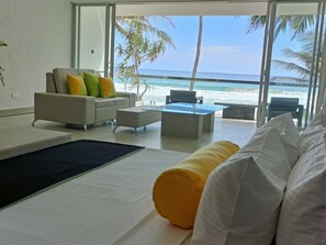 Deluxe Double Room, 1 King Bed, Balcony, Sea View | Beach/ocean view - Josan Villa  (Koggala)