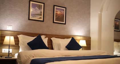 Gallivanto inn - Rohini