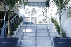 Bagian depan properti