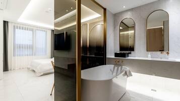 Superior | Individually decorated, individually furnished, free WiFi, bed sheets