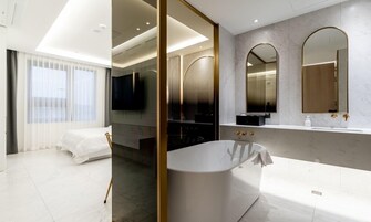 Decoración personalizada, muebles diferentes y wifi gratis 