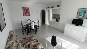 Superior-Apartment, 1 Schlafzimmer, Meerblick | Wohnbereich