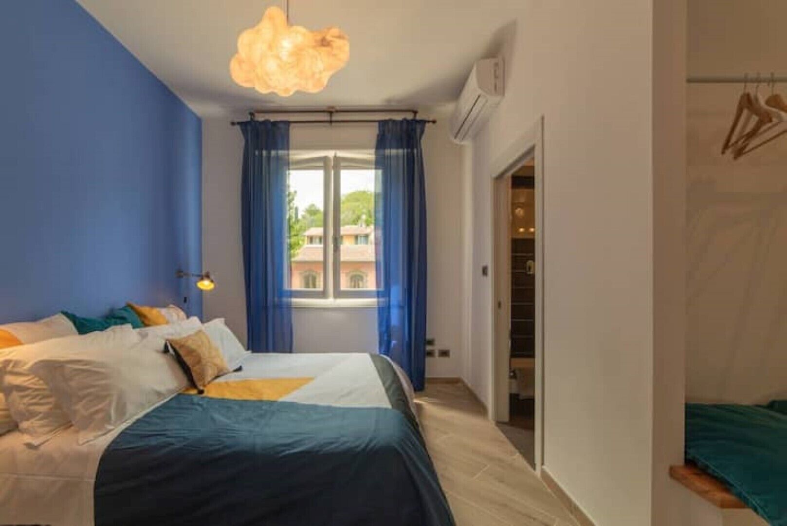 3 chambres, lit parapluie, Wi-Fi gratuit, draps fournis