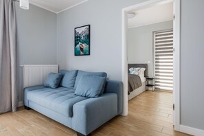 1 bedroom, iron/ironing board, travel crib, WiFi