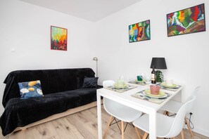 Dining - Apartment in the Heart of the Old Town | Pet Friendly (Gdansk)