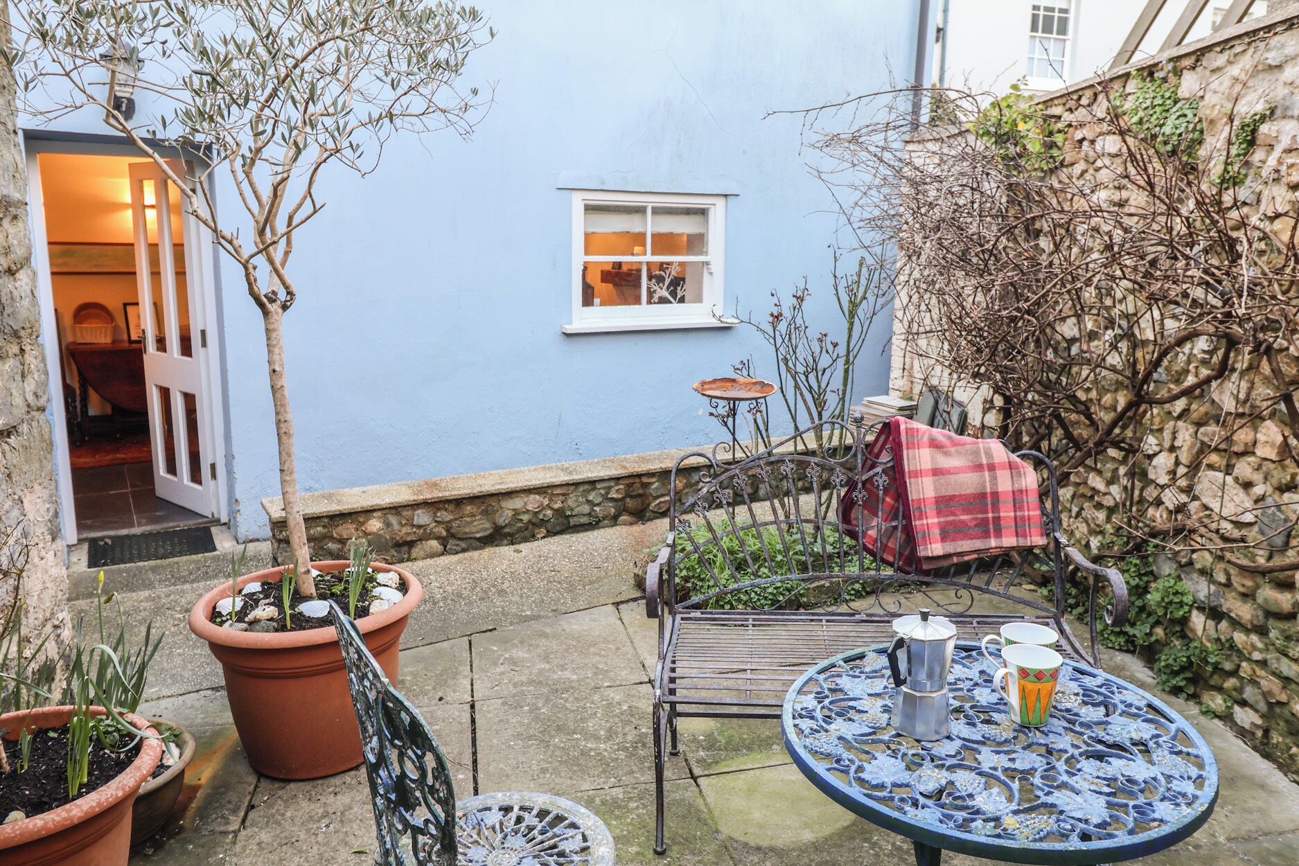 コテージ | 屋外ダイニングエリア