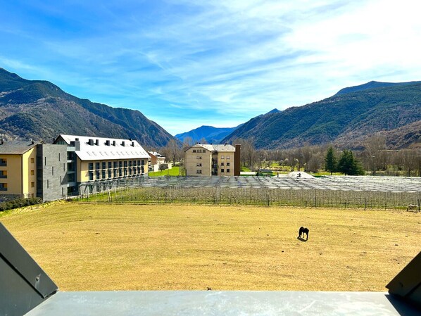 Enceinte de lâhĂ©bergement