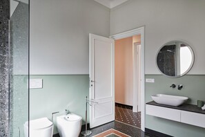 Apartment | 2 bedrooms - Beauty Design in the Center by Wonderful Italy (Genoa)