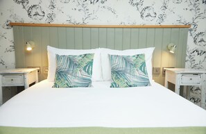 Double Room - Castle Inn By Greene King Inns (Bakewell)