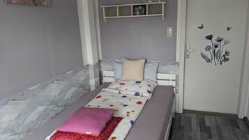 1 Schlafzimmer, Schreibtisch, Bügeleisen/Bügelbrett, WLAN