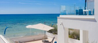 Sunset 192 beachfront