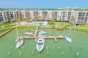Marina - Marco Island Views - 4th floor - Sunrises overlooking Marco River/Jolley Bridge (Marco Island)