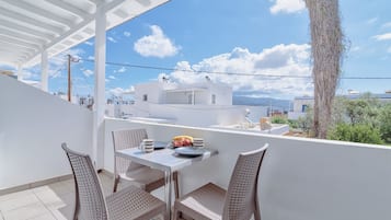 Tripla Basic | Terrazza/patio