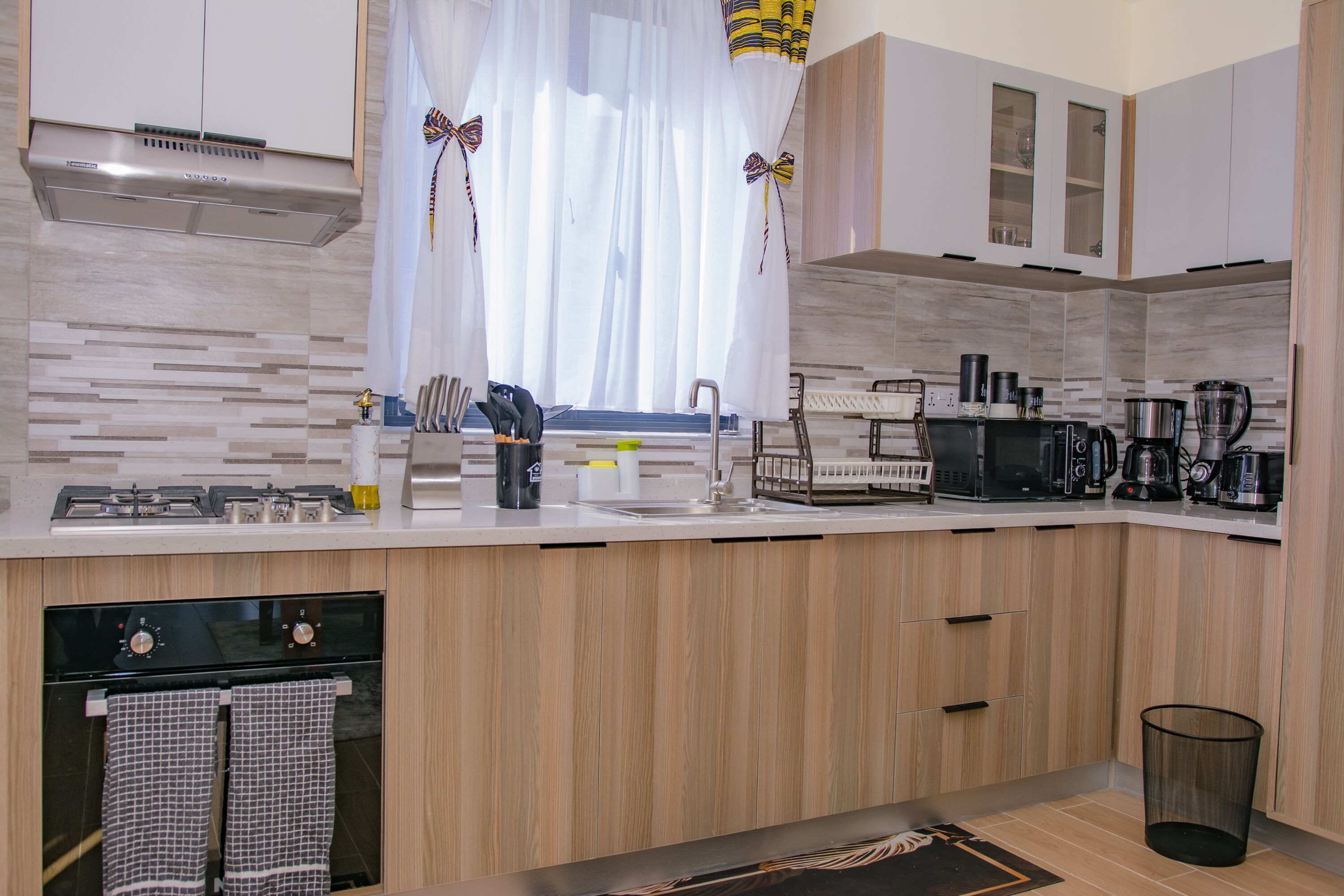 行政公寓 | 私人厨房 | 微波炉、厨具/餐具