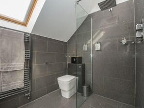Shower - Spires (Truro)