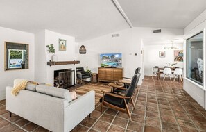 Smart TV, fireplace, foosball