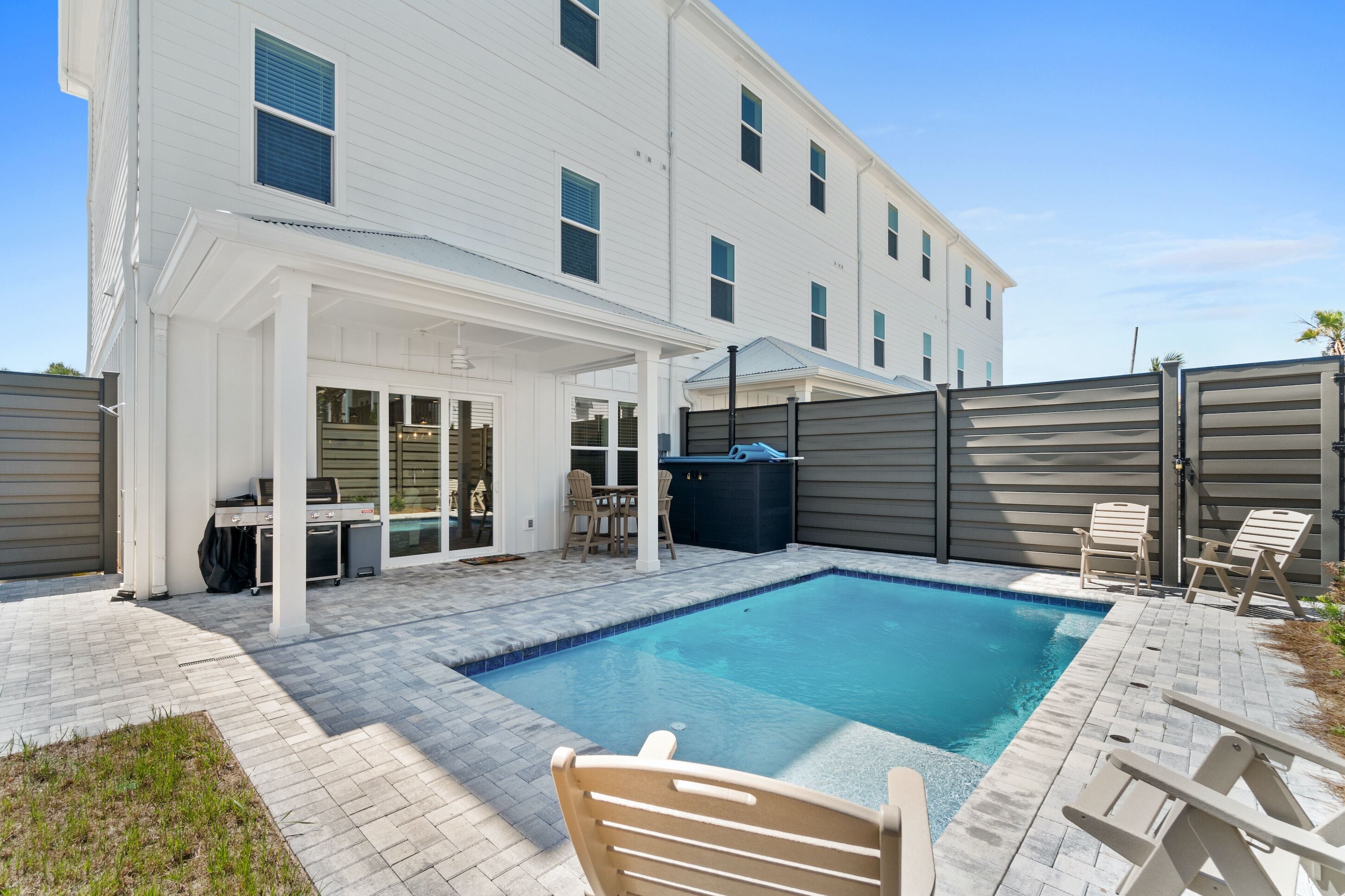 Beach House - Beach, Private Pool, Sleeps 16 - 5 Bedrooms, Free Golf Round Daily