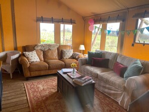 Table football, ping pong, books, stereo