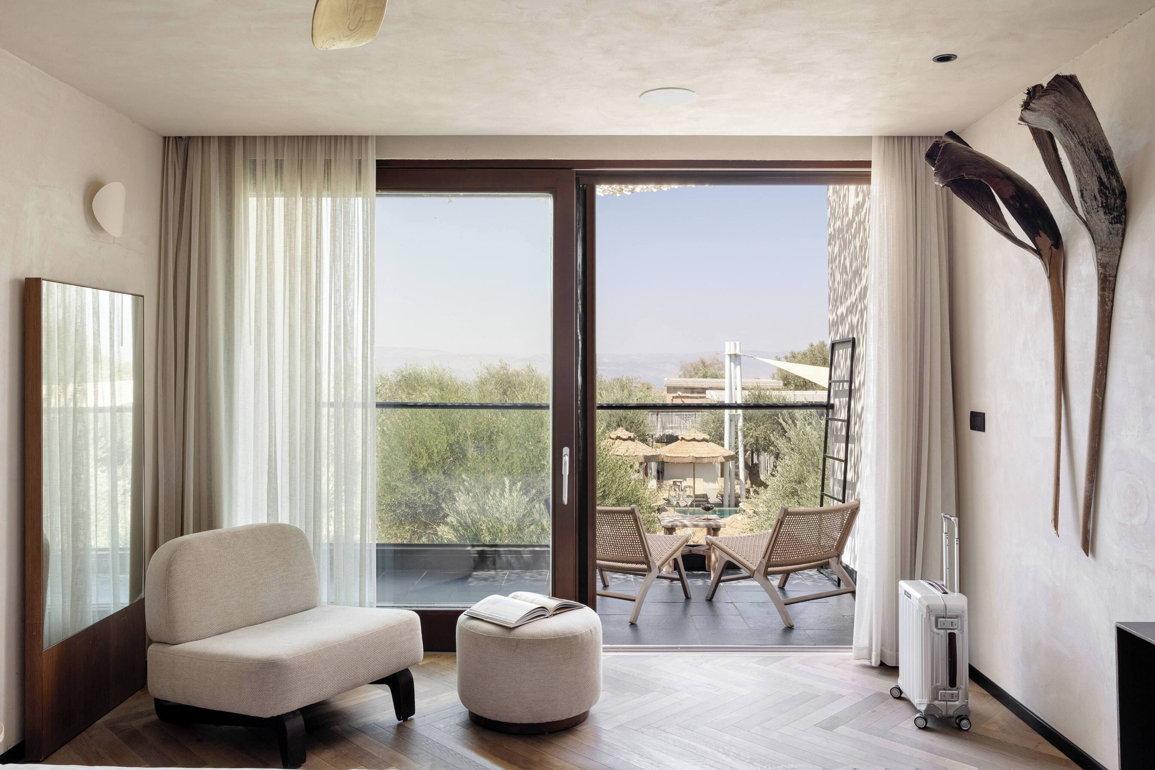 POOLVIEW UPPER FLOOR | Vue de la chambre