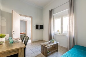 Living area - Klio's cozy house city center (Heraklion)