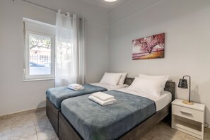 2 bedrooms, iron/ironing board, free WiFi